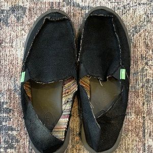 Sanuk Shoes